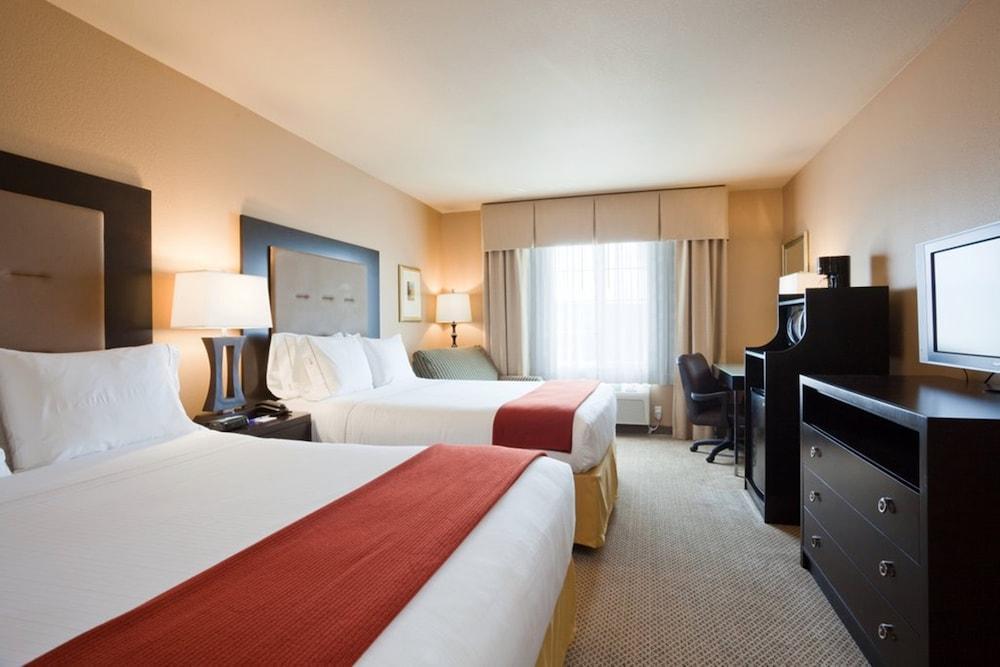 Holiday Inn Express & Suites Bonham By Ihg Eksteriør bilde