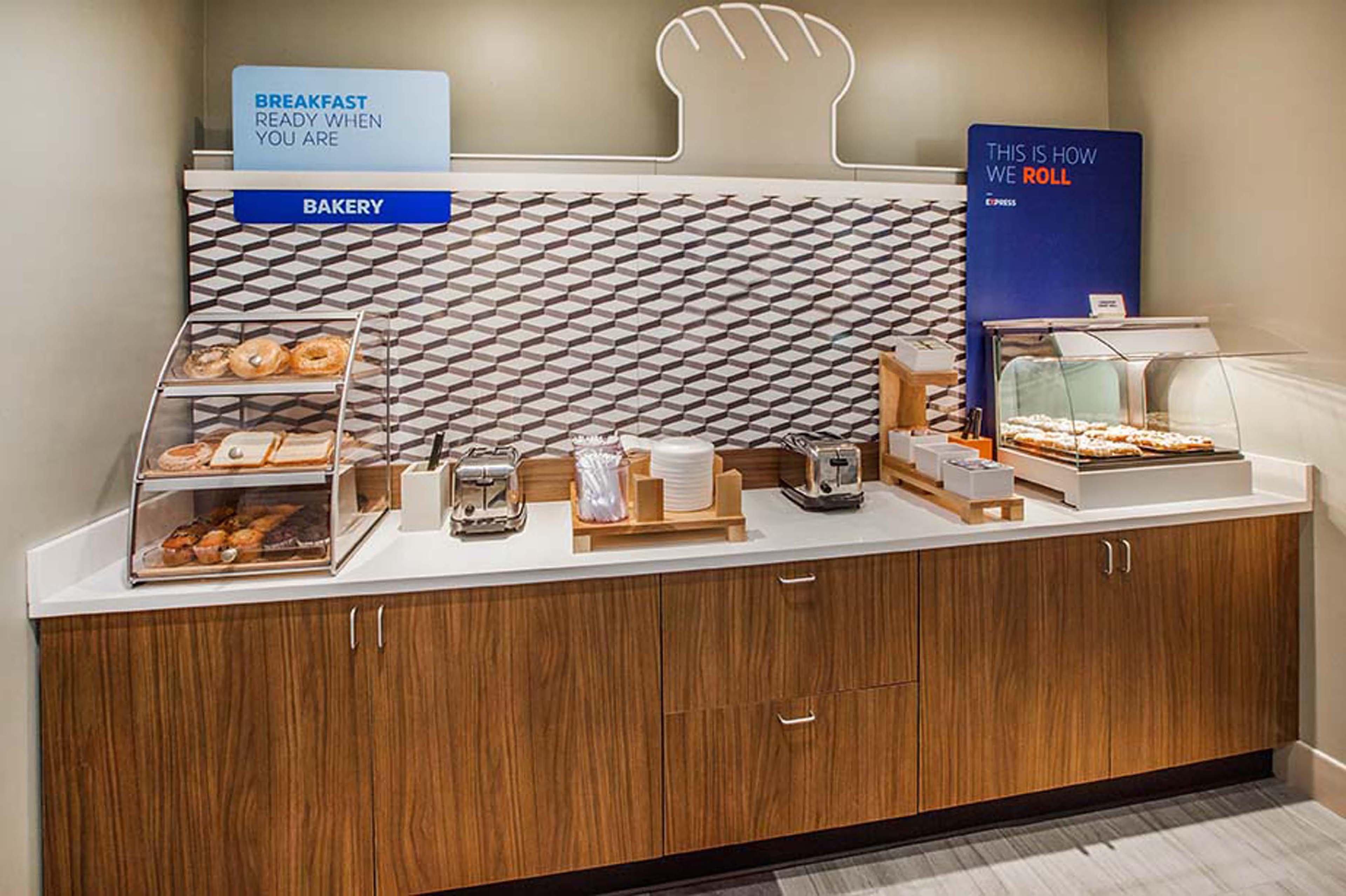 Holiday Inn Express & Suites Bonham By Ihg Eksteriør bilde